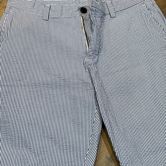 Brooks Brothers Seersucker Blue Striped Shorts Men’s Size 32 - Picture 2 of 5